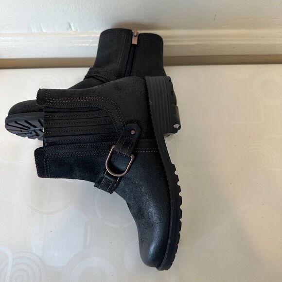 Clark’s Stylish women’s leather suede black Boots size 6 and 7,5 NWT - Picture 12 of 14